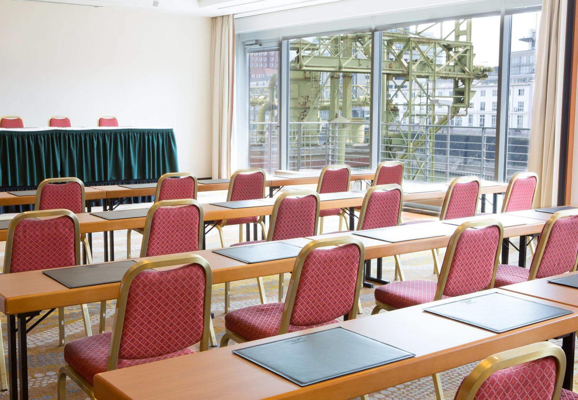 Courtyard By Marriott Duesseldorf Hafen Hotel Luaran gambar